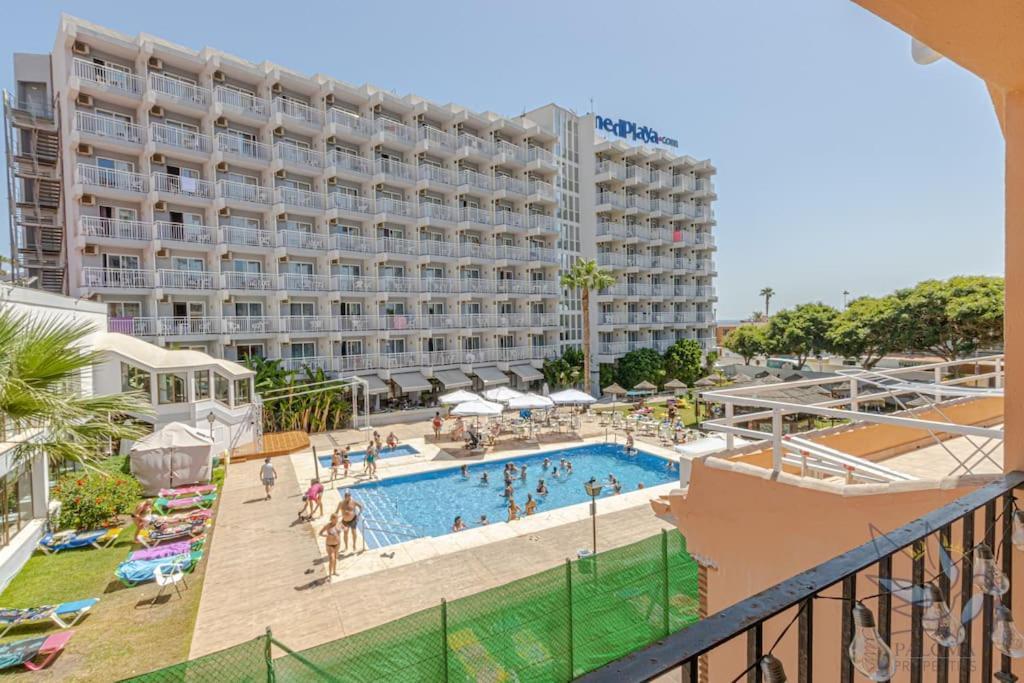 Apartament Benalroma Spacious 50 Mt From The