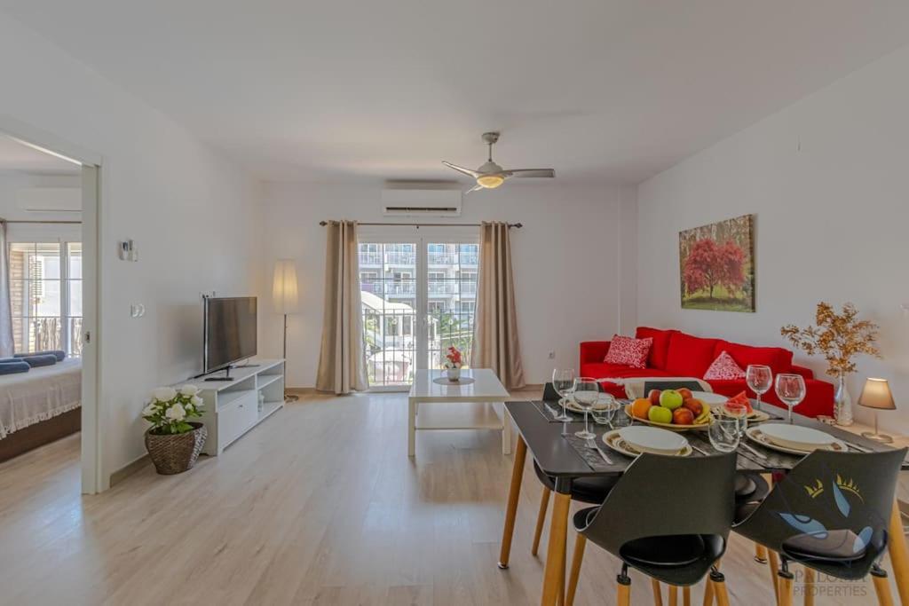 Apartament Benalroma Spacious 50 Mt From The Benalmádena