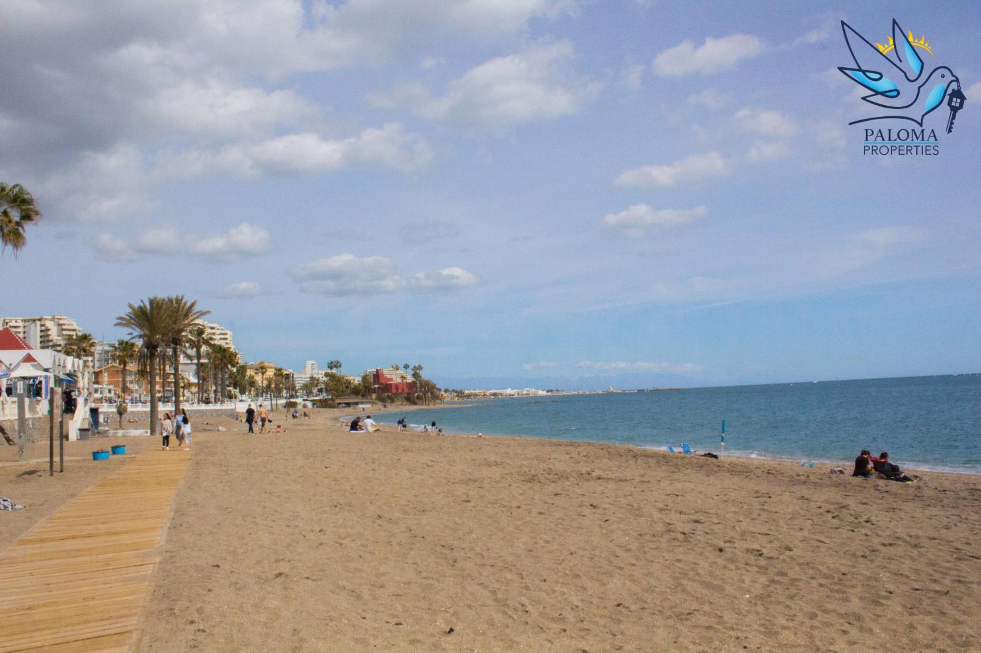 Apartament Benalroma Spacious 50 Mt From The *