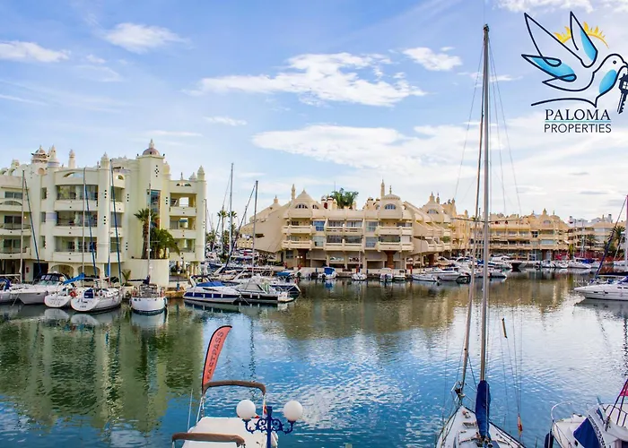 Benalroma Spacious Apartment 50 Mt From The Beach